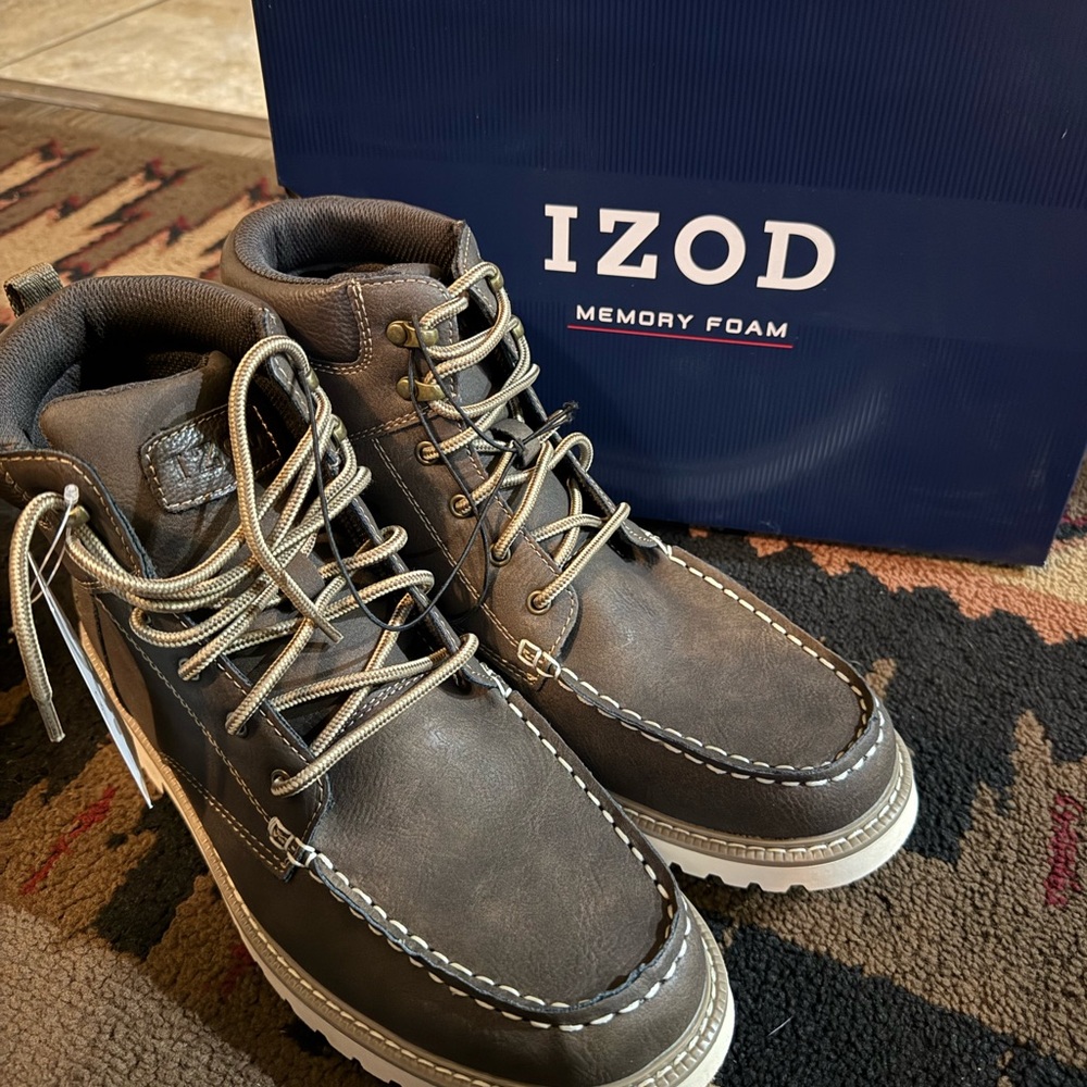 Izod Men's Dark Brown Leather Lace-Up Moc Toe Boots